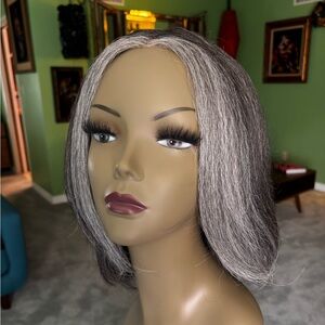 Gray wig